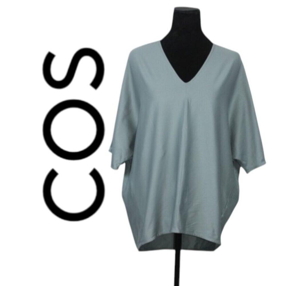 COS Short Sleeve V-Neck Oversized Shirt Size Small